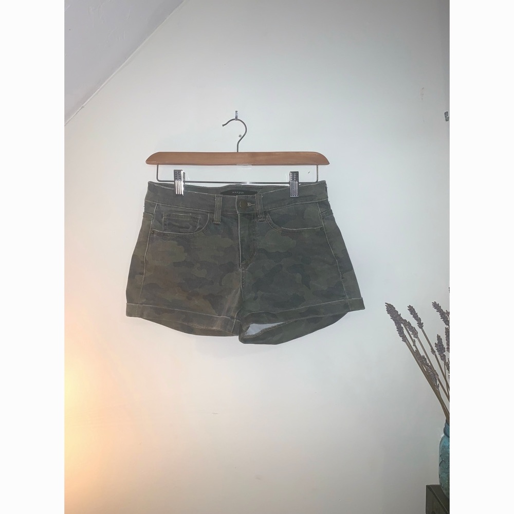 🔆 3 for $40 Harper Camo Shorts Size 27